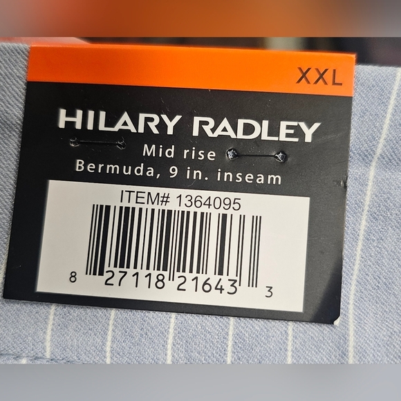 Hilary Radley Women's Mid Rise Bermuda Blue White Shorts 9" Inseam Size XXL NWT - Picture 8 of 12